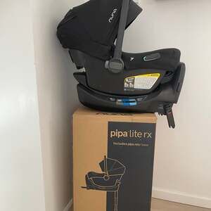 Nuna Pipa Lite LX Infant Baby Car Seat with Base in Box Like New